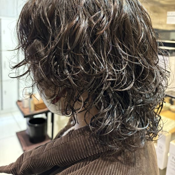 マッシュウルフレイヤーニュアンスパーマ