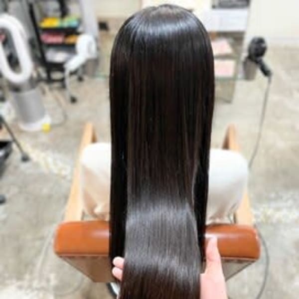 艶髪ストレート/髪質改善トリートメント/アッシュブラック