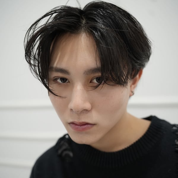 黒髪センターマッシュ