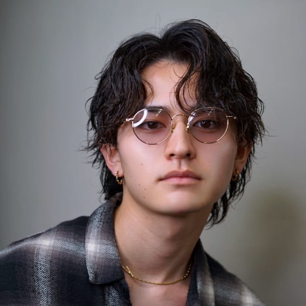 メンズヘア整形スパイラルパーマ波巻きツイストメンズパーマ髪型 | メンズヘア整形サロン GOALD 渋谷本店(メンズヘアセイケイサロン