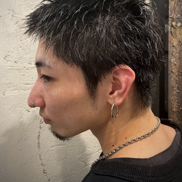 漢の短髪スタイル