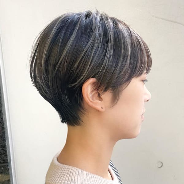 大人ハンサムショート前髪なしハイライト30代40代/齋藤