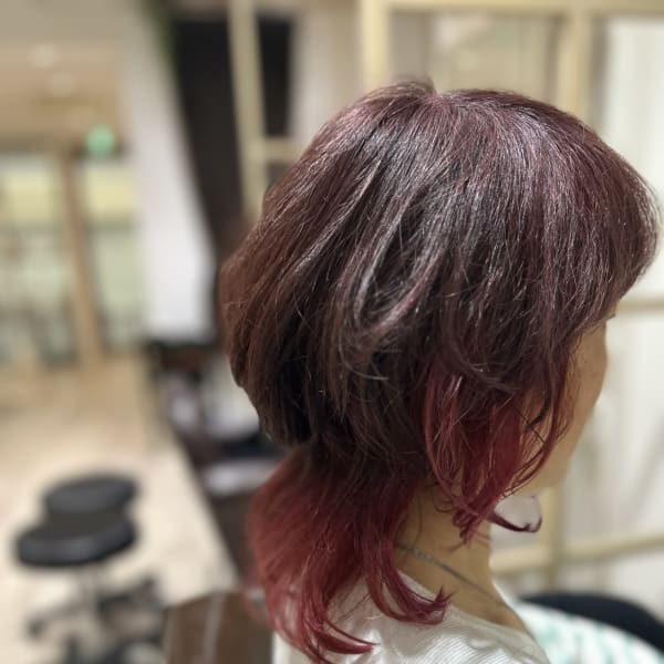 クラゲウルフ　インナーカラー　大人マッシュウルフ　トステア