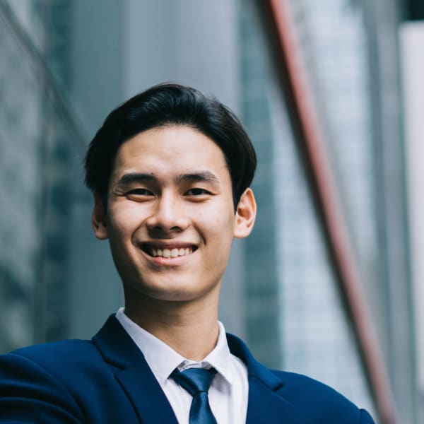 ビジネス/メンズカット/30代40代50代/ヘッドスパ/赤羽|OHI 赤羽店