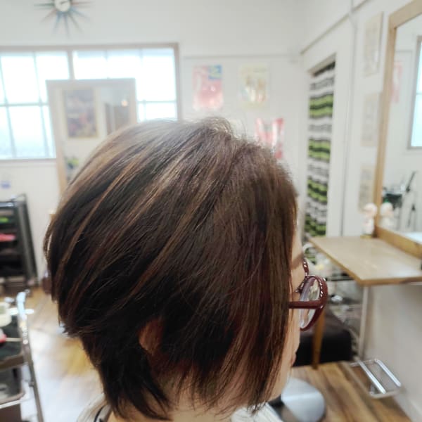 【脱白髪染め】ショート