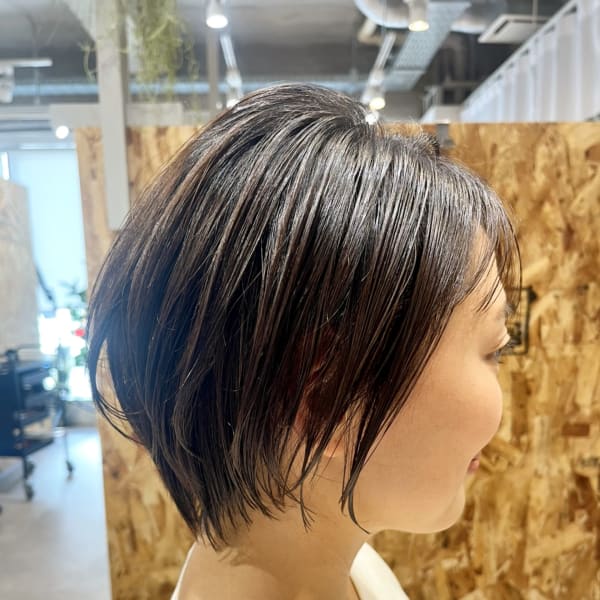 『20代/30代にオススメ♪』ふんわりショートボブ|Vanguard早稲田