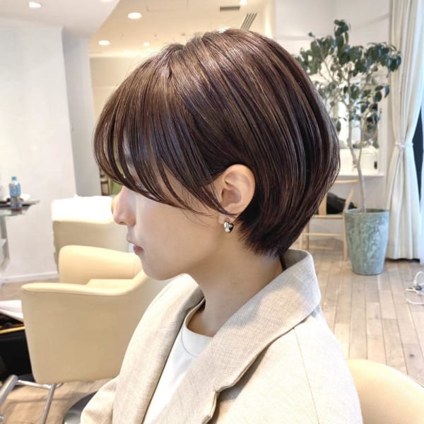 大人可愛い小顔ショートヘア|TYCHE