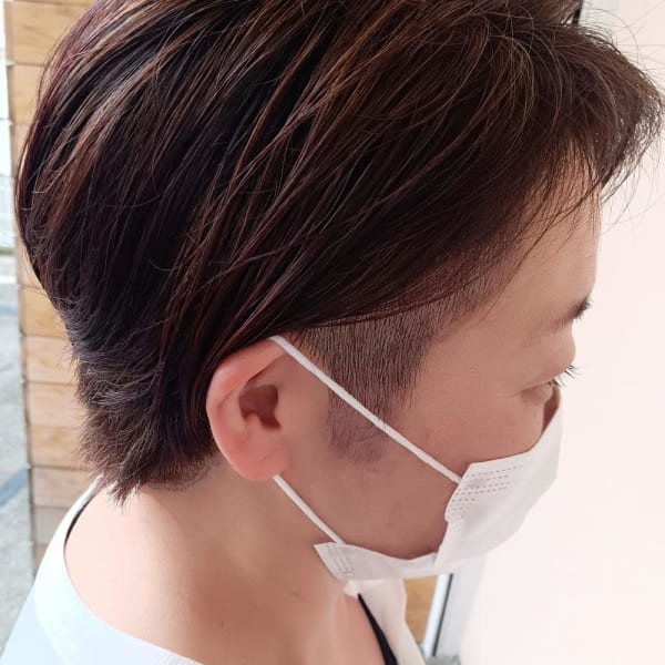 クールに刈り上げ