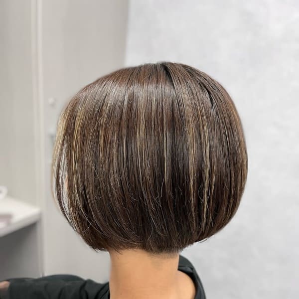 刈り上げショートボブ