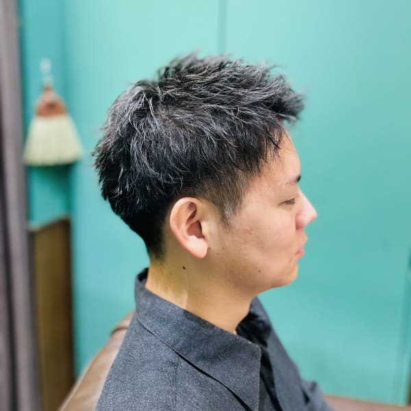 スパイキーショート×ソフトツイスト|UNTRACE－BARBER SHOP－