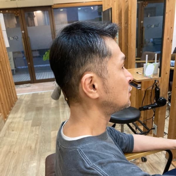 お客様髪質改善データ1259(ナチュラルな刈り上げ)