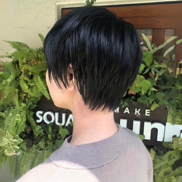 レイヤーショート　大人ショート　艶感　アッシュ　20代30代