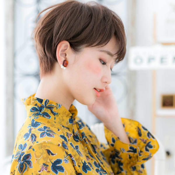 外国人風大人ハイライト小顔マッシュショート　マッシュパーマ