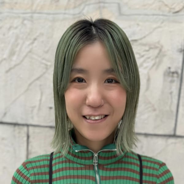 KOZO AiM 竹ノ塚西口店【コーゾーエイムタケノツカニシグチテン】のスタッフ紹介。村井瑞穂