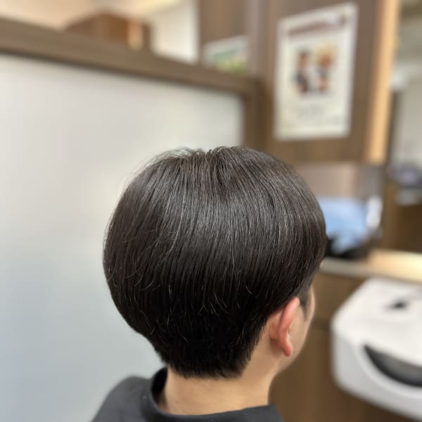 虎ノ門< 理容室>メンズカット×縮毛矯正