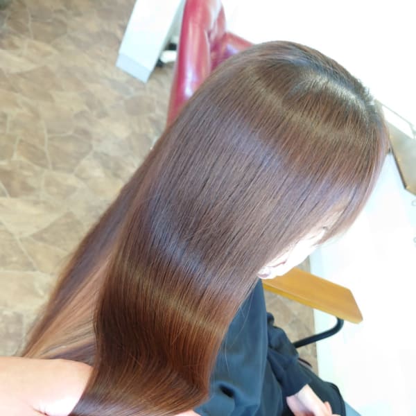 【超ロング】ツヤツヤ美髪ストレート|HAIR&EYELASH CHAIN