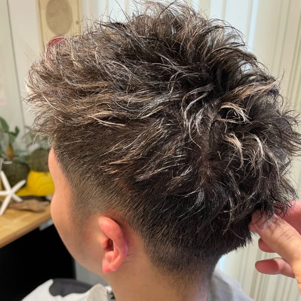 ハイライト×ナチュラルパーマ|新宿2丁目美容室second