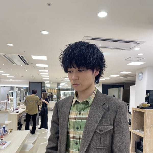 強めツイストスパイラルパーマウルフ