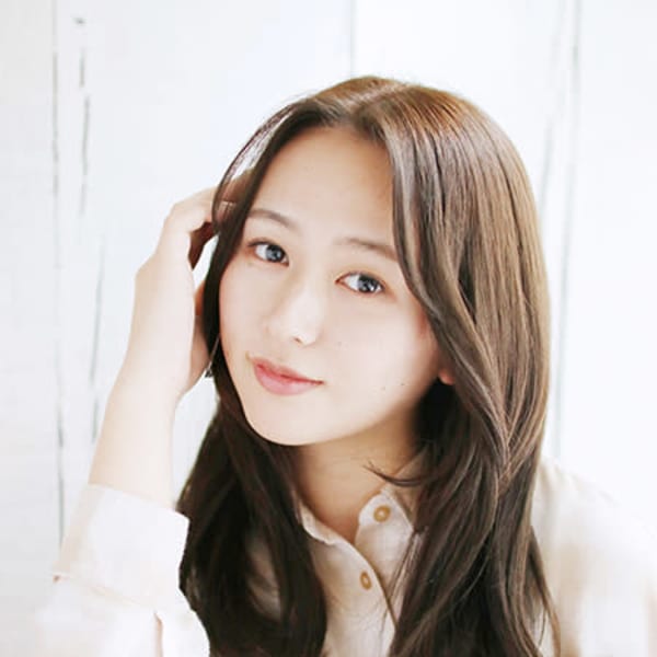 20代30代40代 韓国くびれレイヤーエモージュ