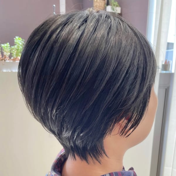ショートヘア
