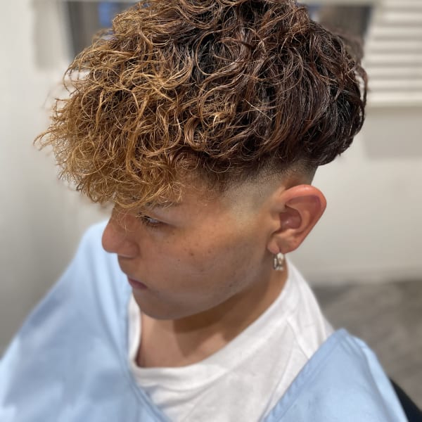 スキンフェード×スペインカール|Pu-ro Barber