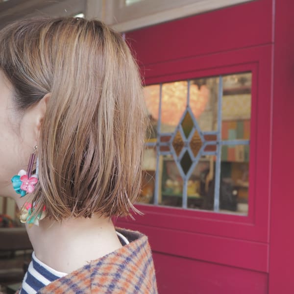 切りっぱなしボブ|PORTA CARINA SALON