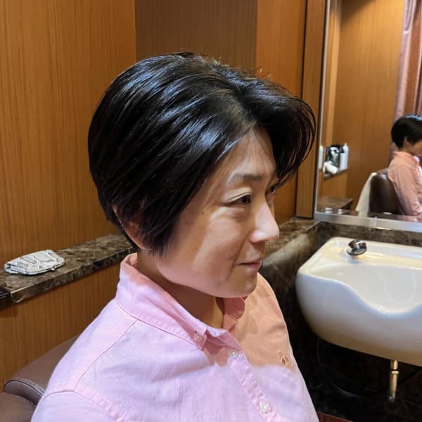 銀座　理容師　レディースカット　刈り上げ
