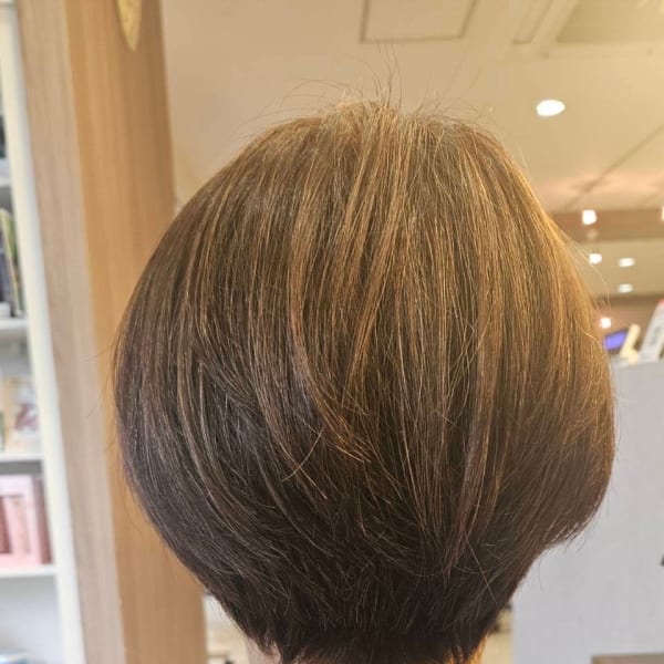 ショートボブ|divine 船橋店【メンズカット&白髪ぼかし】