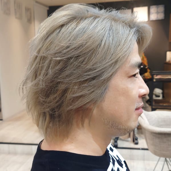 【メンズ/men's】レイヤーセンターパート×ブリーチシルバ