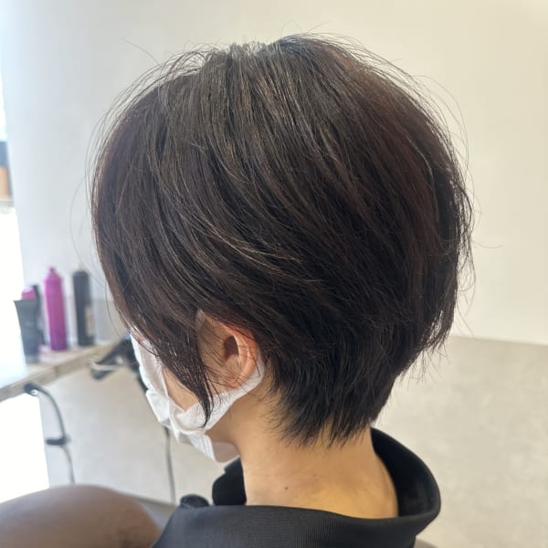 毛流れショートボブ