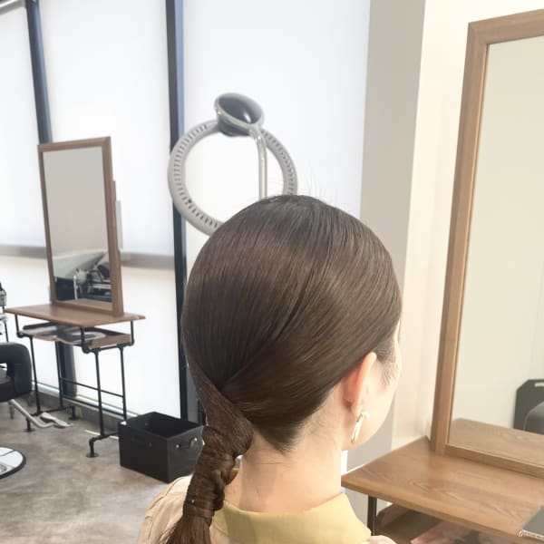 タイトローポニー編み込み