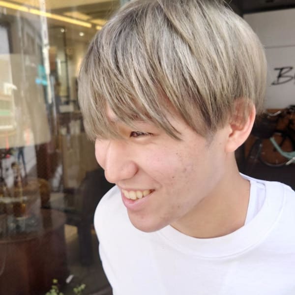 爽やかマッシュショート　ツーブロック　流行