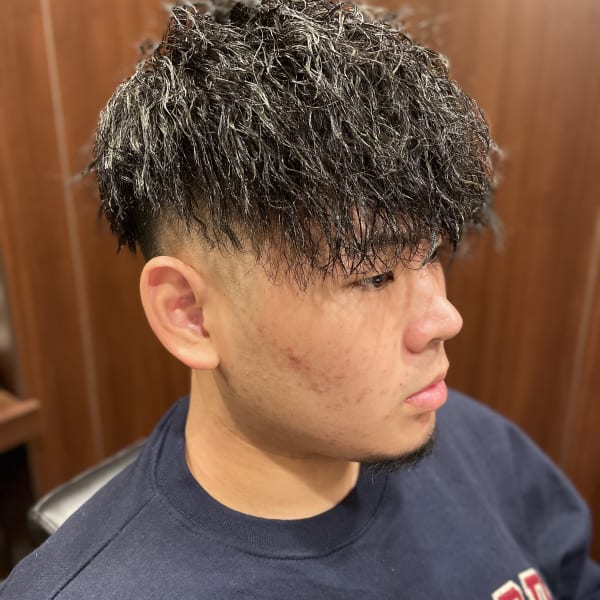 ハードツイストパーマ|Pu-ro Barber