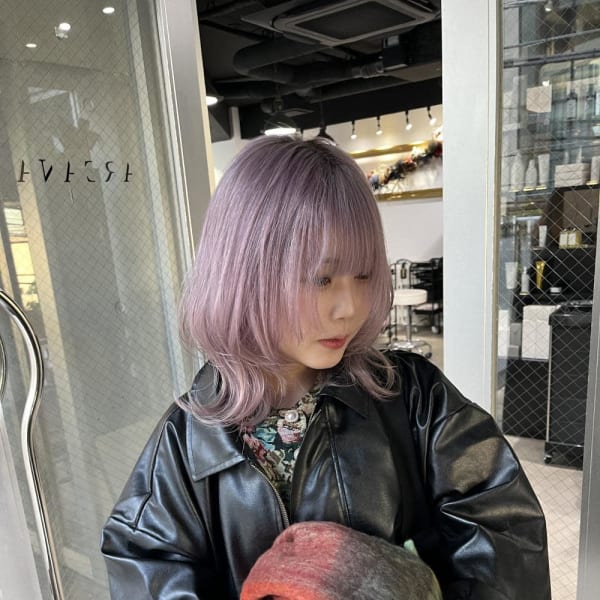 ミルクティーベージュ　グレージュ　ピンクベージュ　ピンク