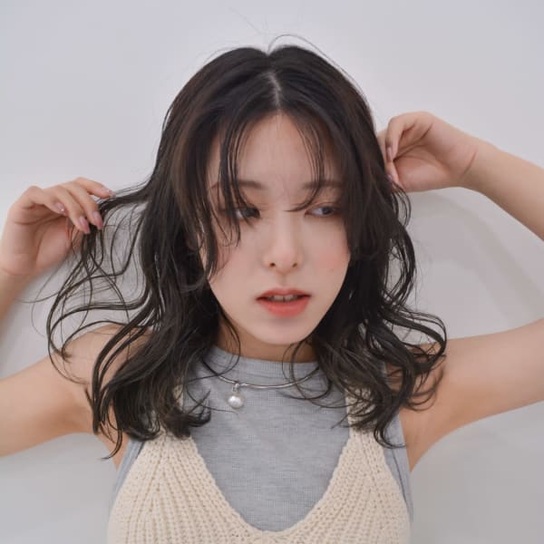 【tetote三宮】アッシュブラック/エアリーカール