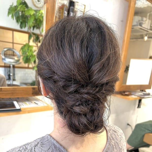 ROYセミロング/大人シニヨン・パーティーヘアアレンジ