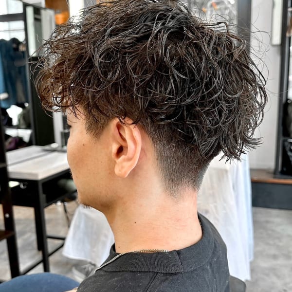 【IRIE 赤坂】波巻きスパイラルパーマ