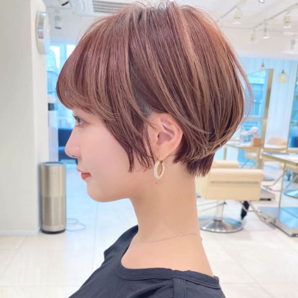 ショートボブ髪型30代40代前髪あり前髪なし面長h101