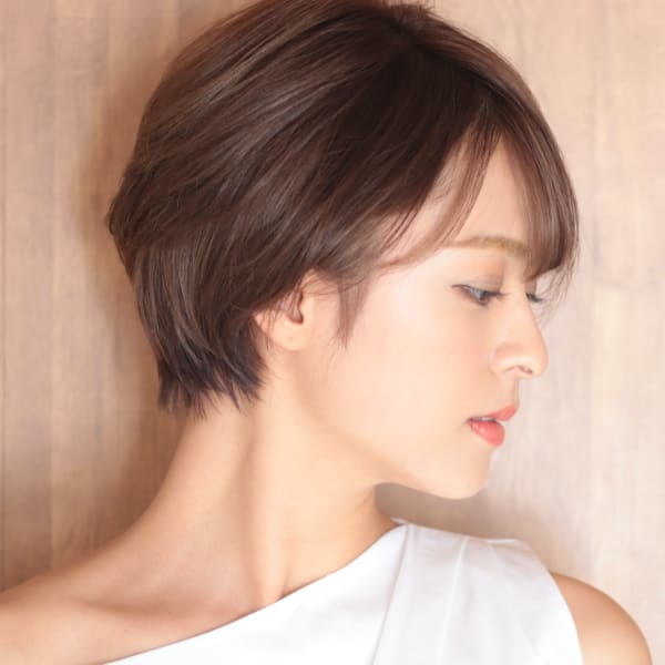 40代50代似合わせ小顔美髪シアーカラーカールショート