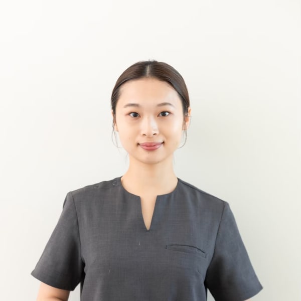 KOKYU GINZA Skincare & Healthcare【コキュウ ギンザ スキンケア アンド ヘルスケア】のスタッフ紹介。ユマ