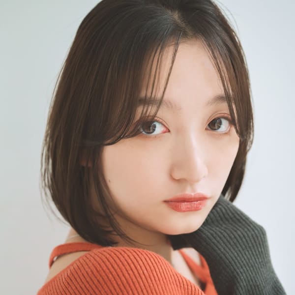 ナチュラルストレート内巻きロブ