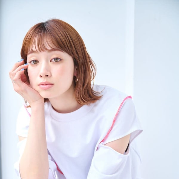 相性抜群ワイドバングとスリークボブ