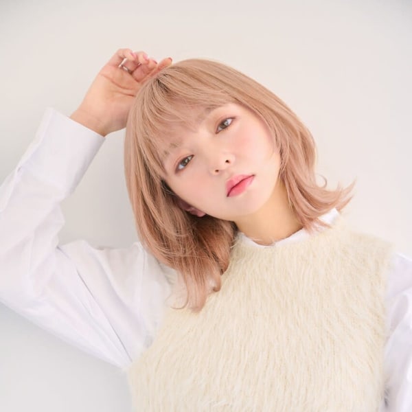 大人かわいいハイトーンミディアム