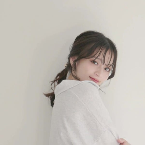 ガーリータイトツインテール