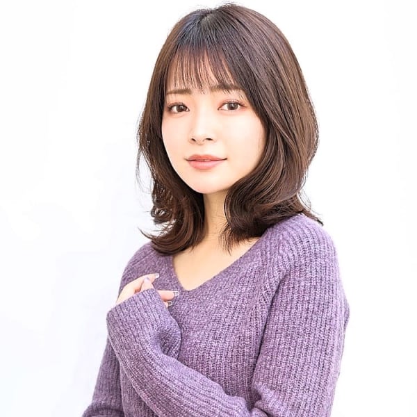 大人可愛セミディスタイル