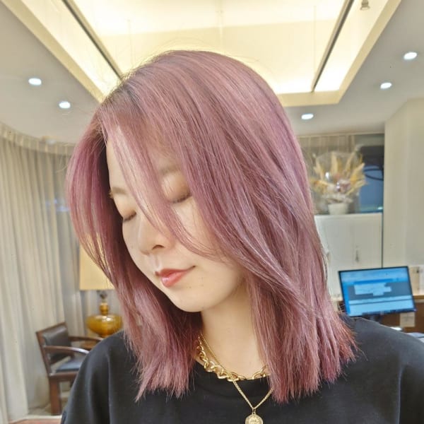 ダブルカラーケアブリーチベージュピンクボブ