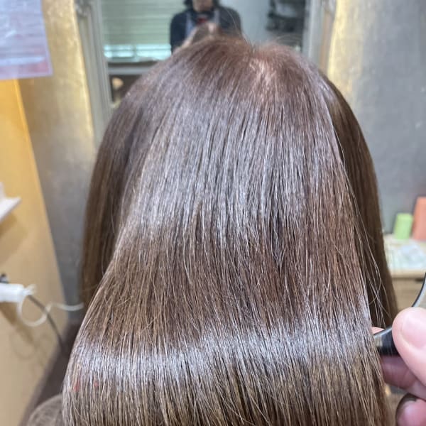 ナチュラルハイライトで脱白髪染め|DUPEHAIR