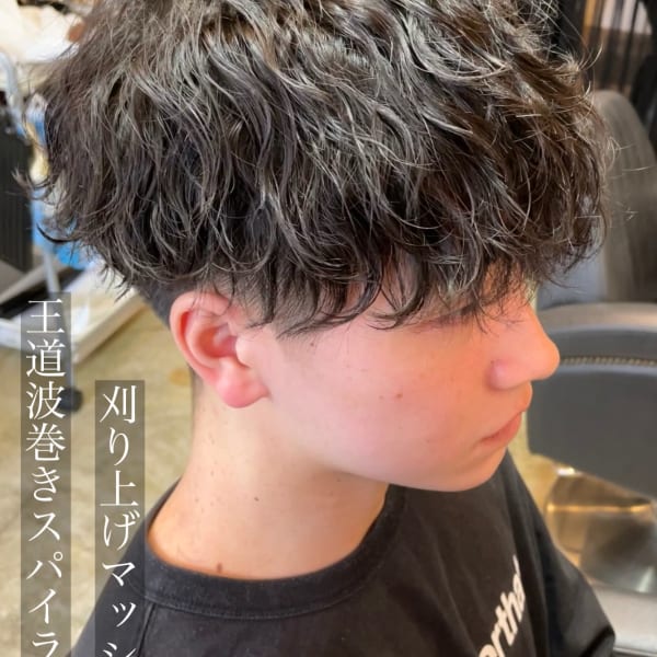 波巻きスパイラルパーマ|Jeune Homme LINGKARAN