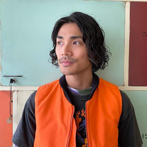 カット×緩めスパイラルパーマ