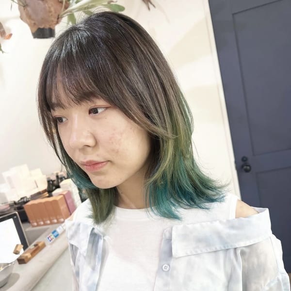 ブリーチ裾カラーダブルカラーバイカラー顔まわりレイヤーカット